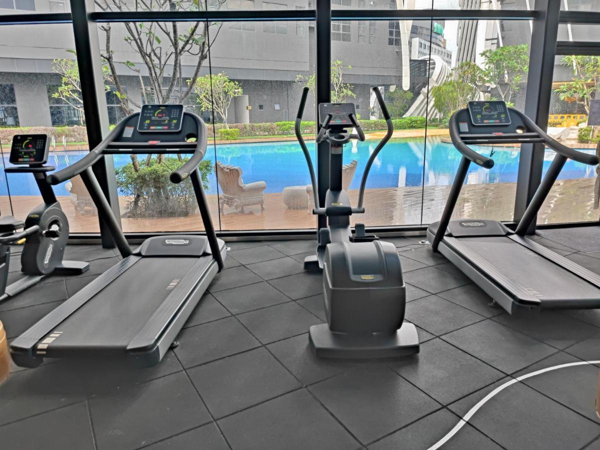 Arte Mont Kiara Host By Host Corner Suites 쿠알라룸푸르 객실 사진
