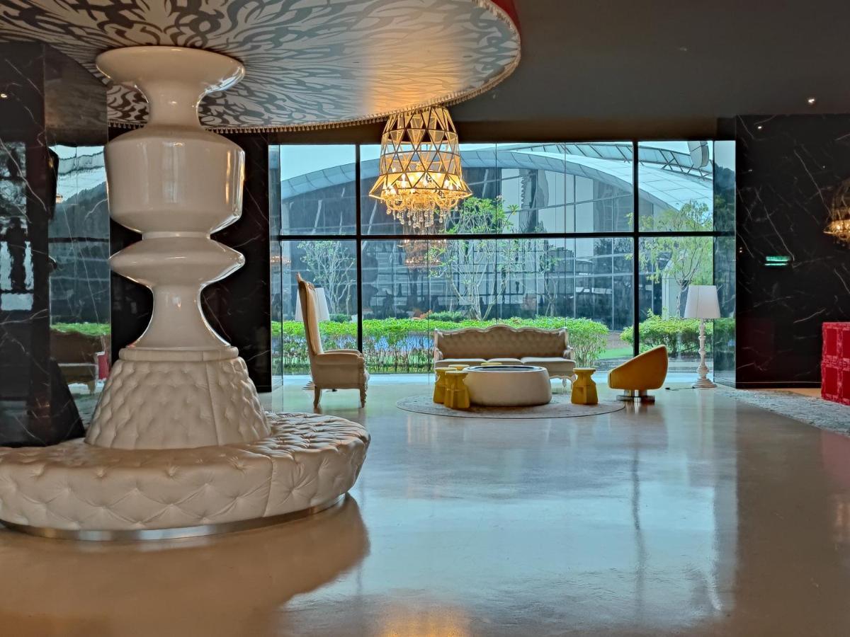 Arte Mont Kiara Host By Host Corner Suites 쿠알라룸푸르 외부 사진