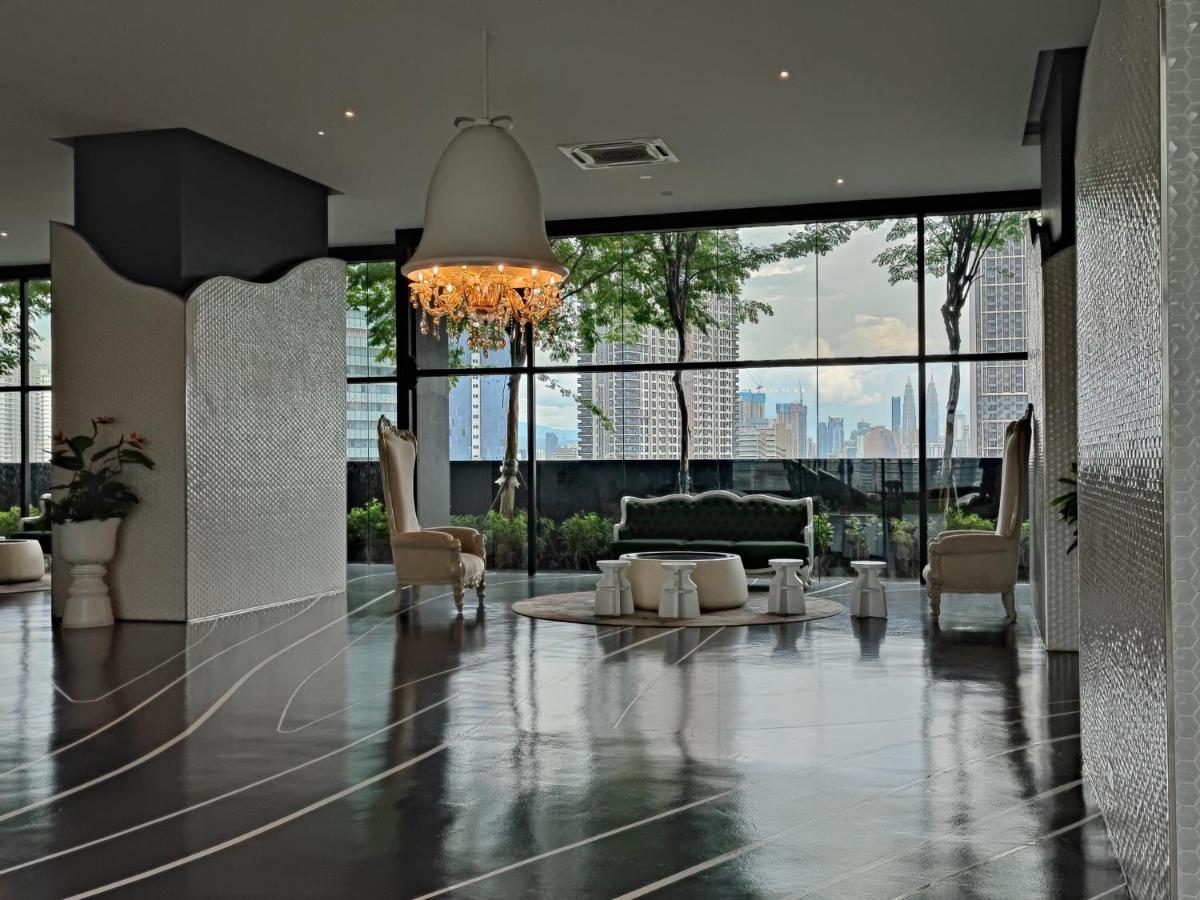Arte Mont Kiara Host By Host Corner Suites 쿠알라룸푸르 객실 사진