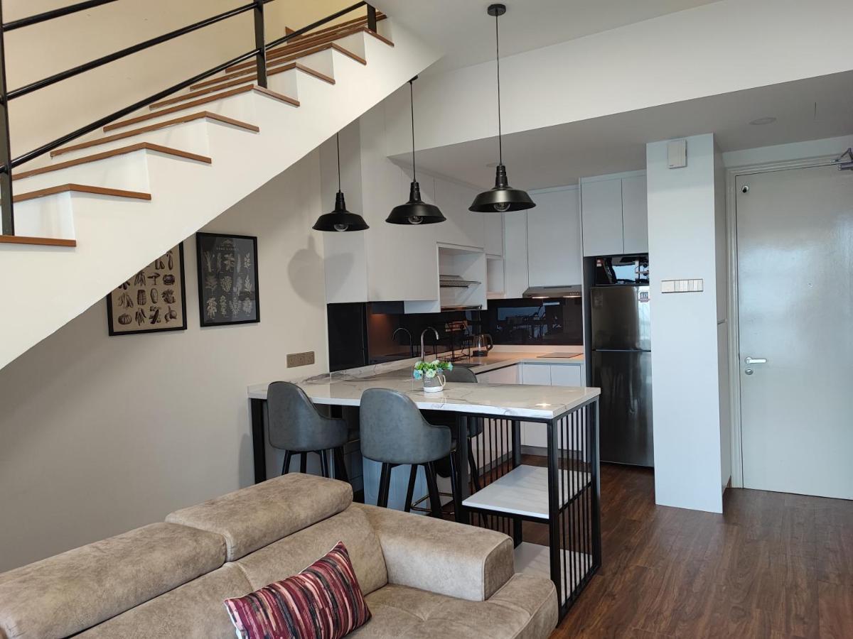 Arte Mont Kiara Host By Host Corner Suites 쿠알라룸푸르 외부 사진