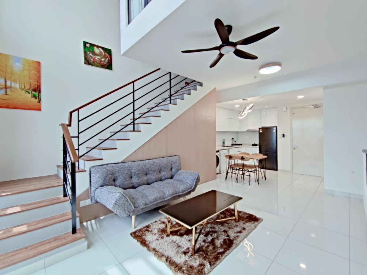 Arte Mont Kiara Host By Host Corner Suites 쿠알라룸푸르 외부 사진