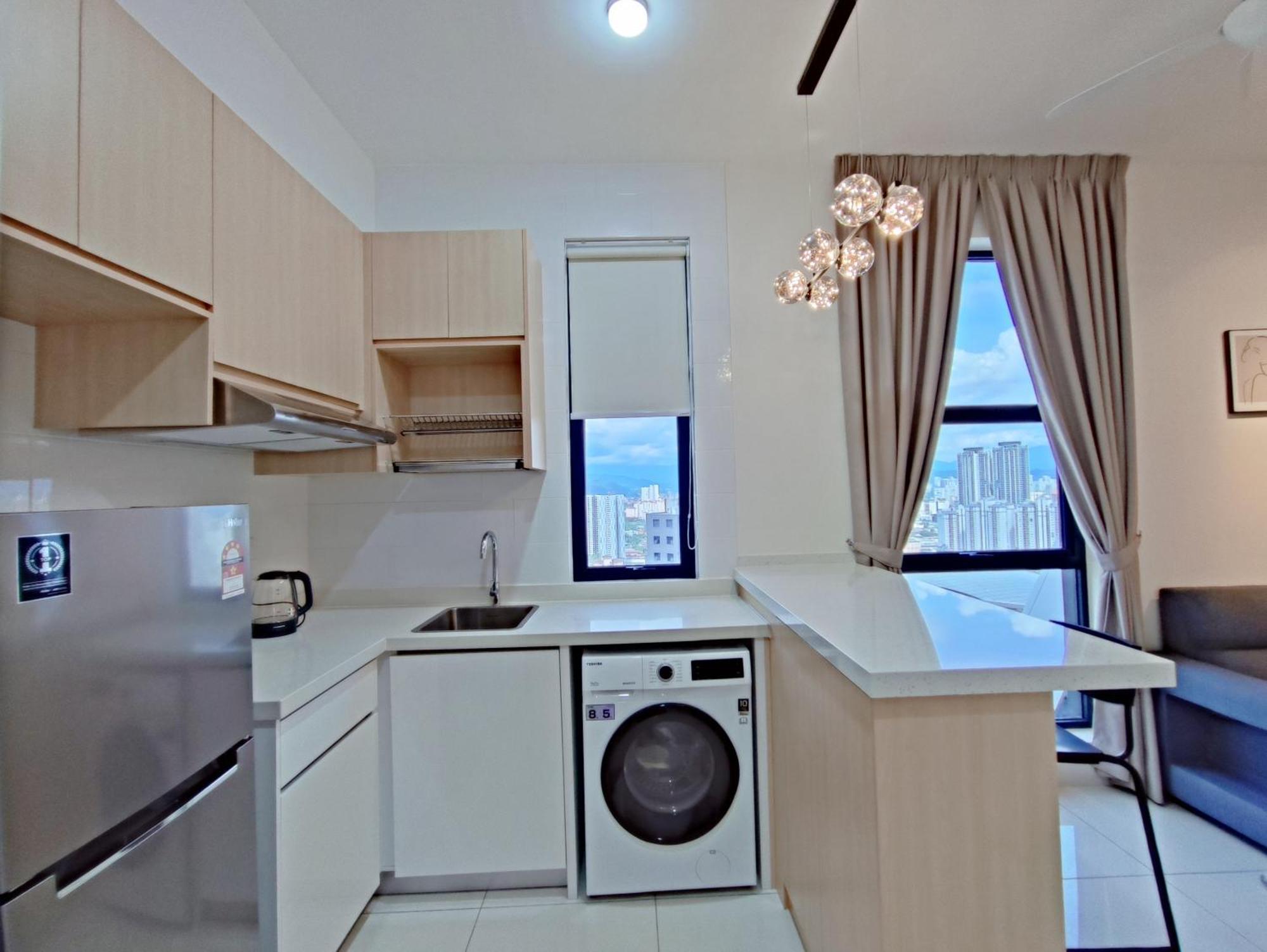 Arte Mont Kiara Host By Host Corner Suites 쿠알라룸푸르 객실 사진