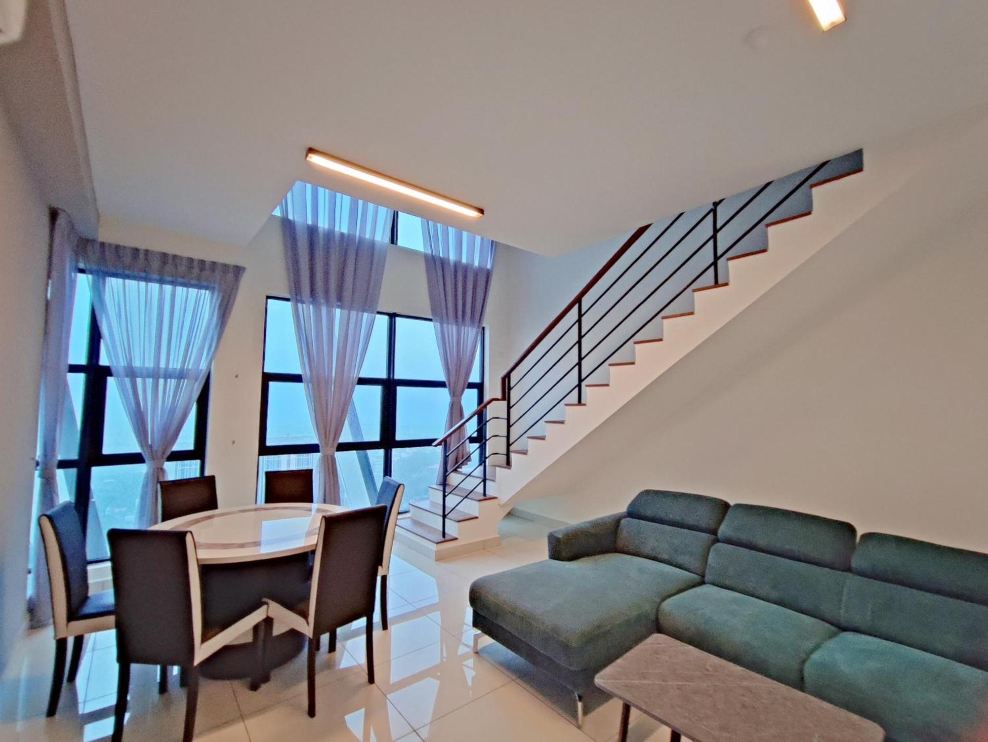 Arte Mont Kiara Host By Host Corner Suites 쿠알라룸푸르 객실 사진